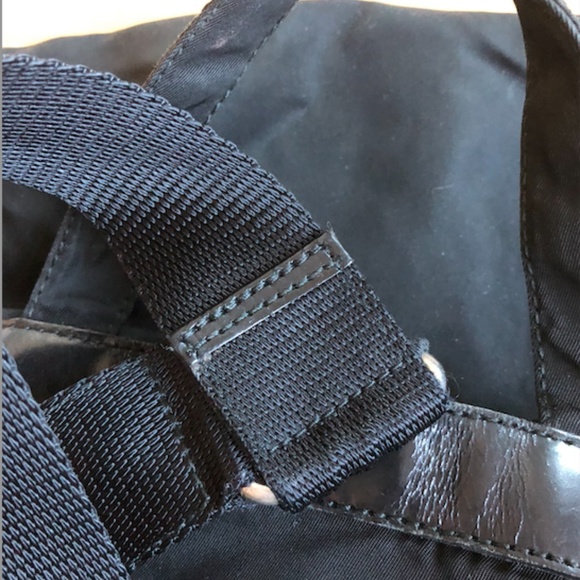 Prada vintage nylon backpack - Picture 3 of 8
